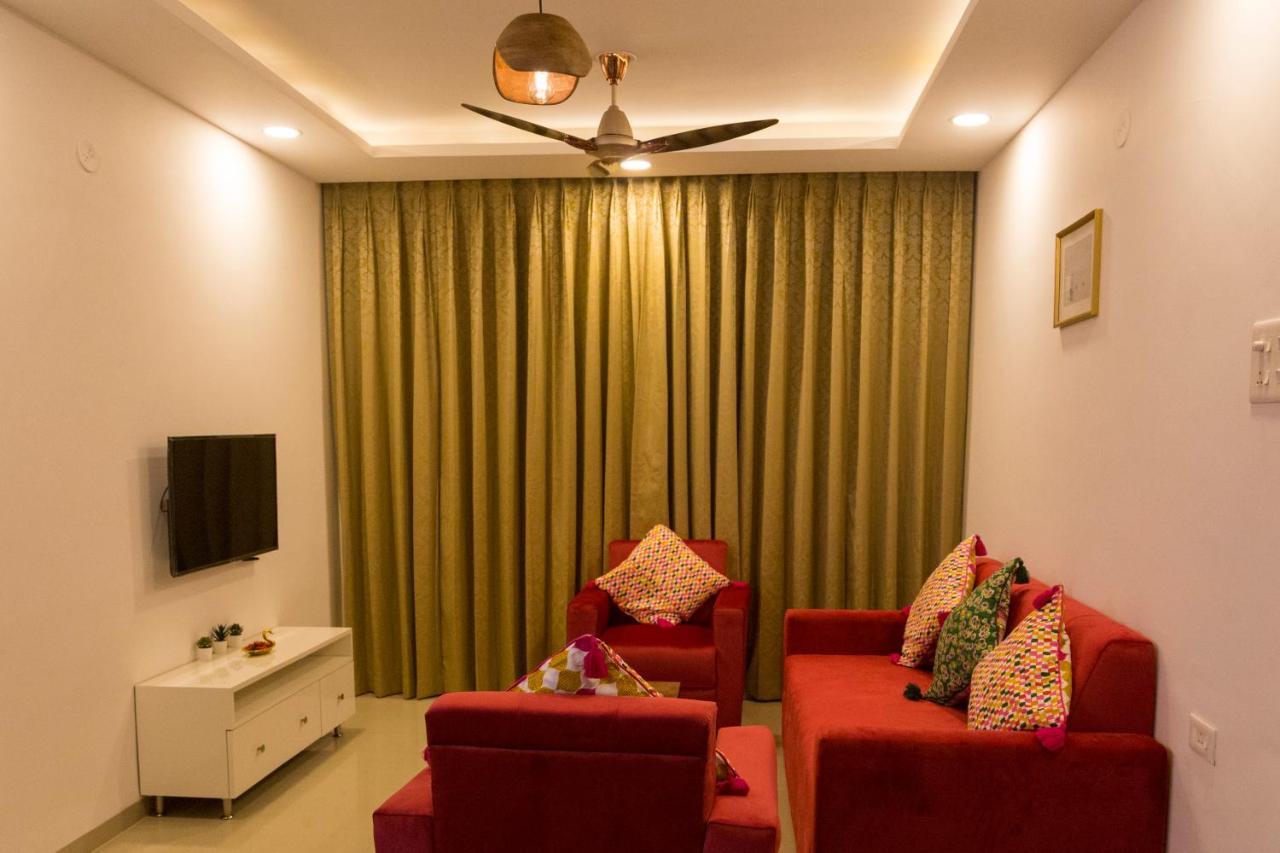 Comfycorner - Luxurious 2-Bhk Apartment 아르포라 외부 사진